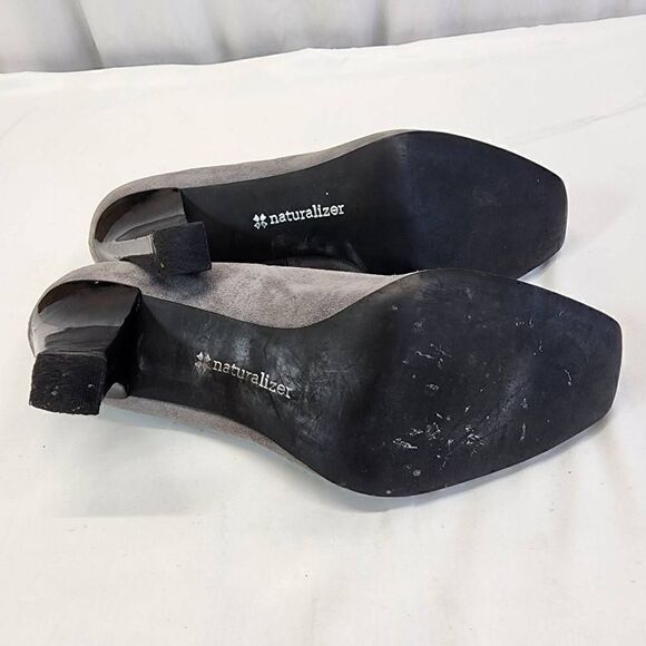 Naturalizer Grey Suede Pump Heels Size 8 - Picture 7 of 11